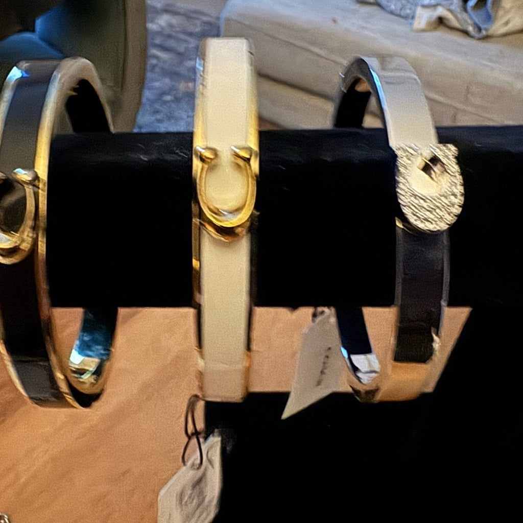 6 Coach NWT’s(each $98)& a bonus Chanel style cuff also NWT’s bundle price $399