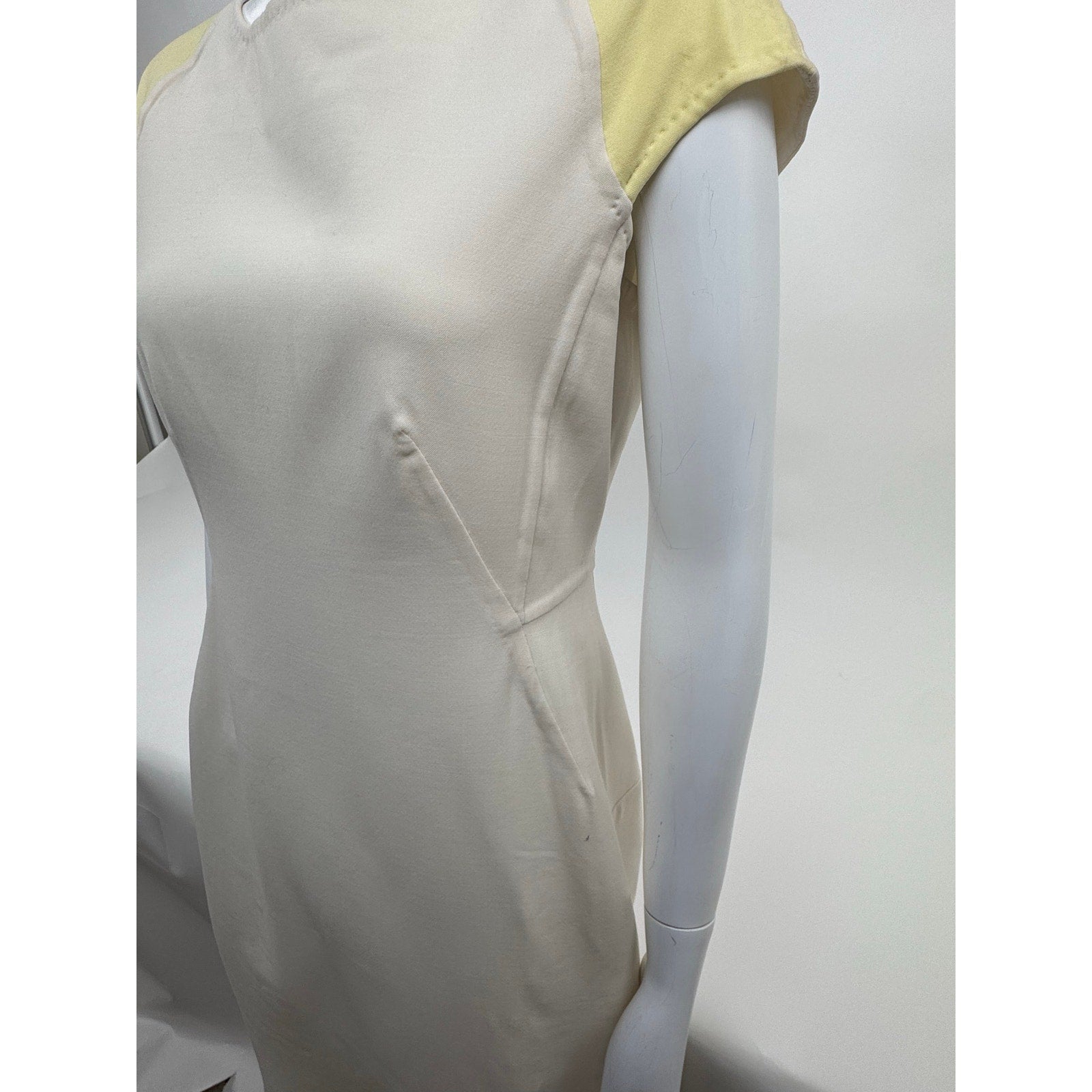 Aquilano Rimondi NWT Cream & Yellow Cap Sleeve Sheath Dress – Size 44