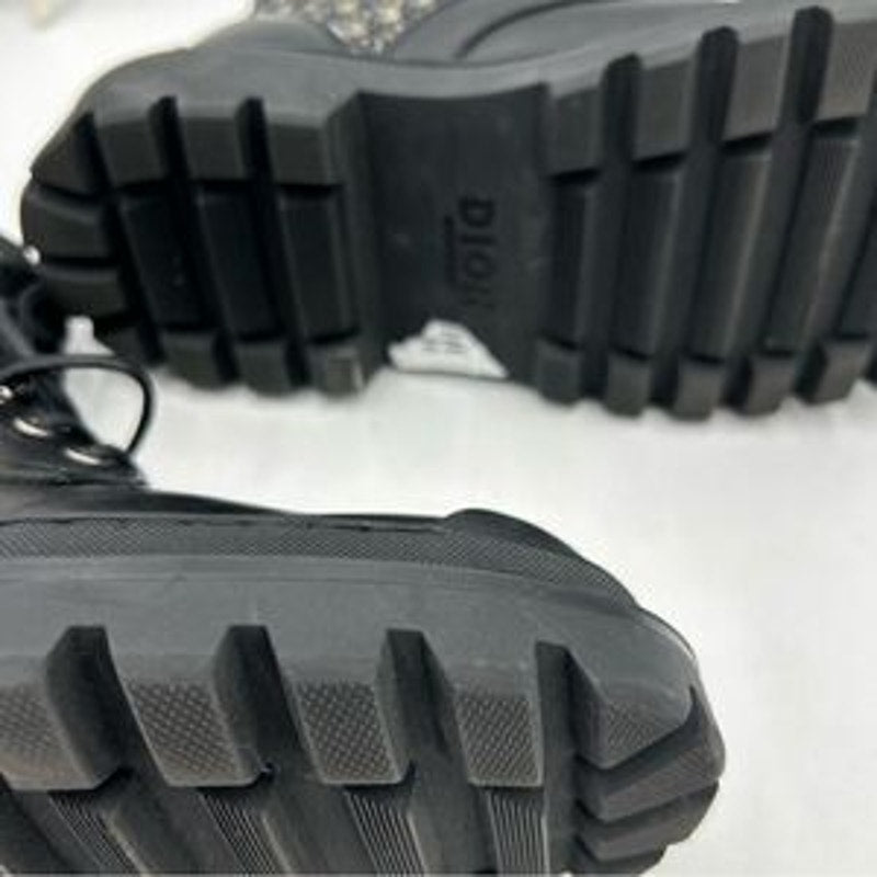 Women’s Dior explorer ankle boots size 39 made in Italy