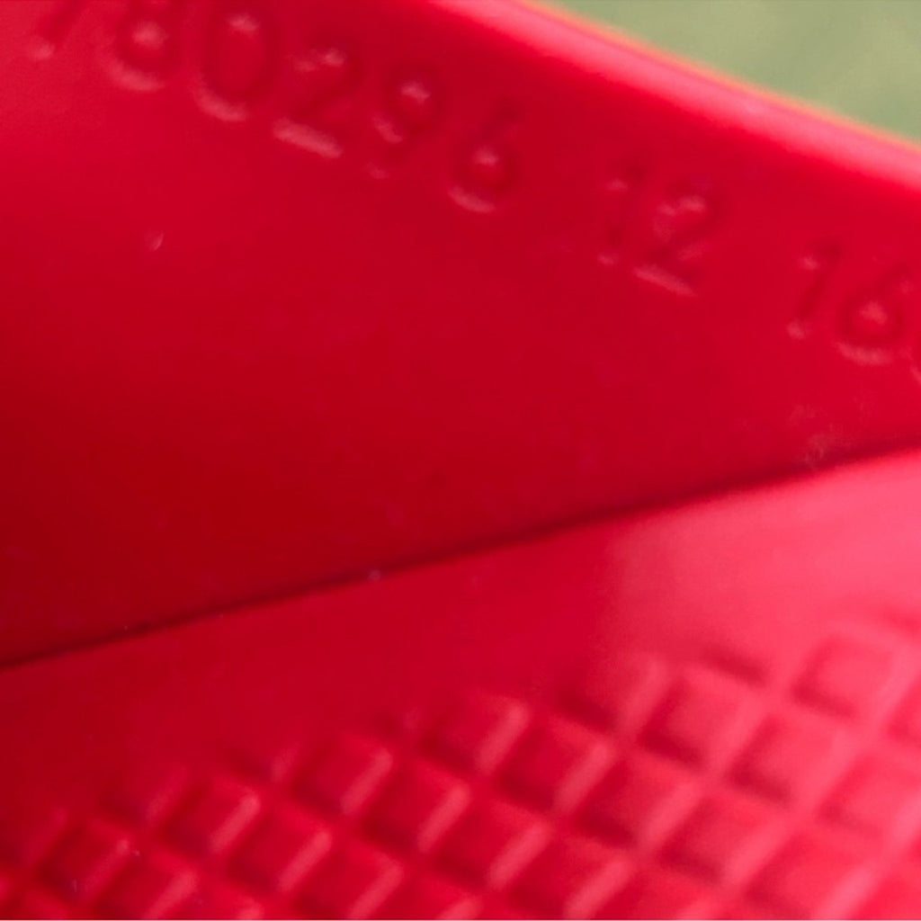 Men's Gucci interlocking G rubber Pool slides
Size 12 
Made in Italy