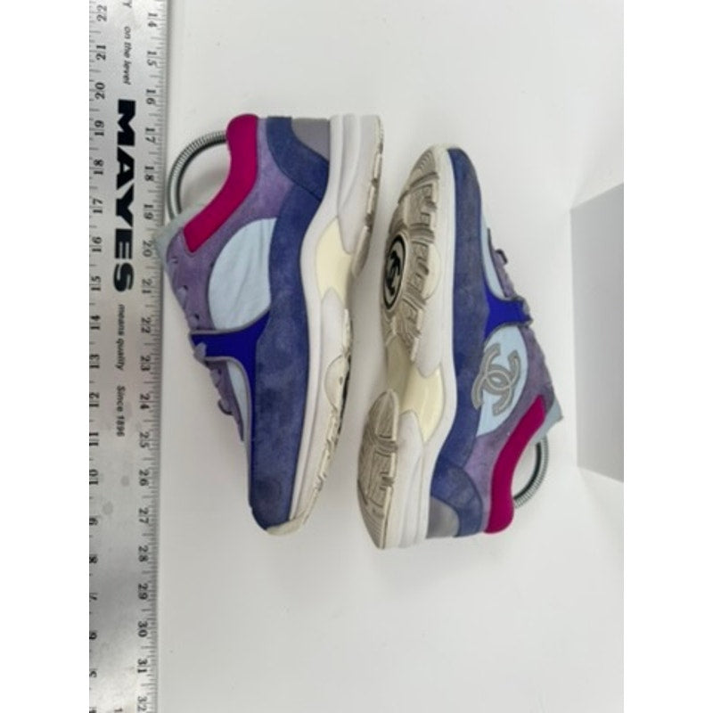 Chanel CC Logo Suede Runner Sneakers G34360 – Size 37 – Made in Italy