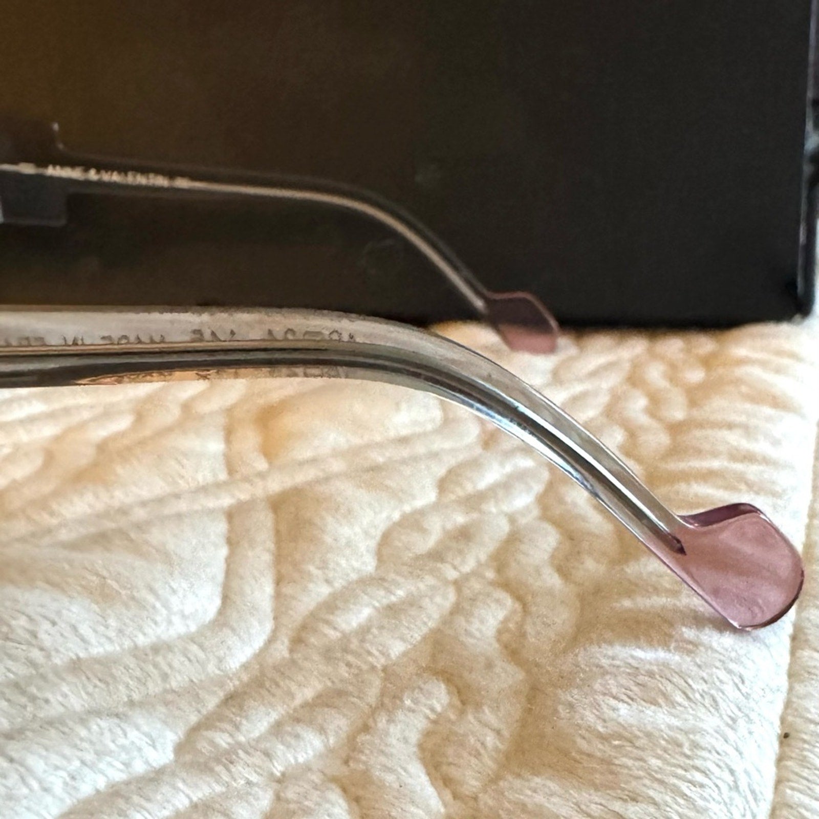 Anne & Valentin Green / Black and clear striped uniques handmade frames EYE ART