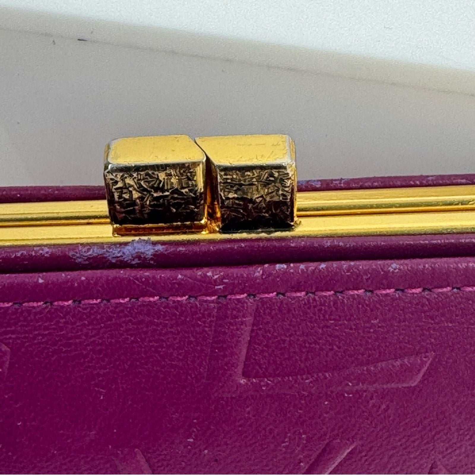 Yves Saint Laurent Purple Small Women's Wallet with decorative kiss lock snap
