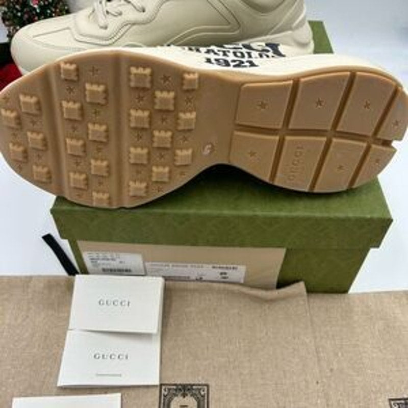 Men’s Gucci  Rython 25 low top leather sneakers size 12.5 made in Italy