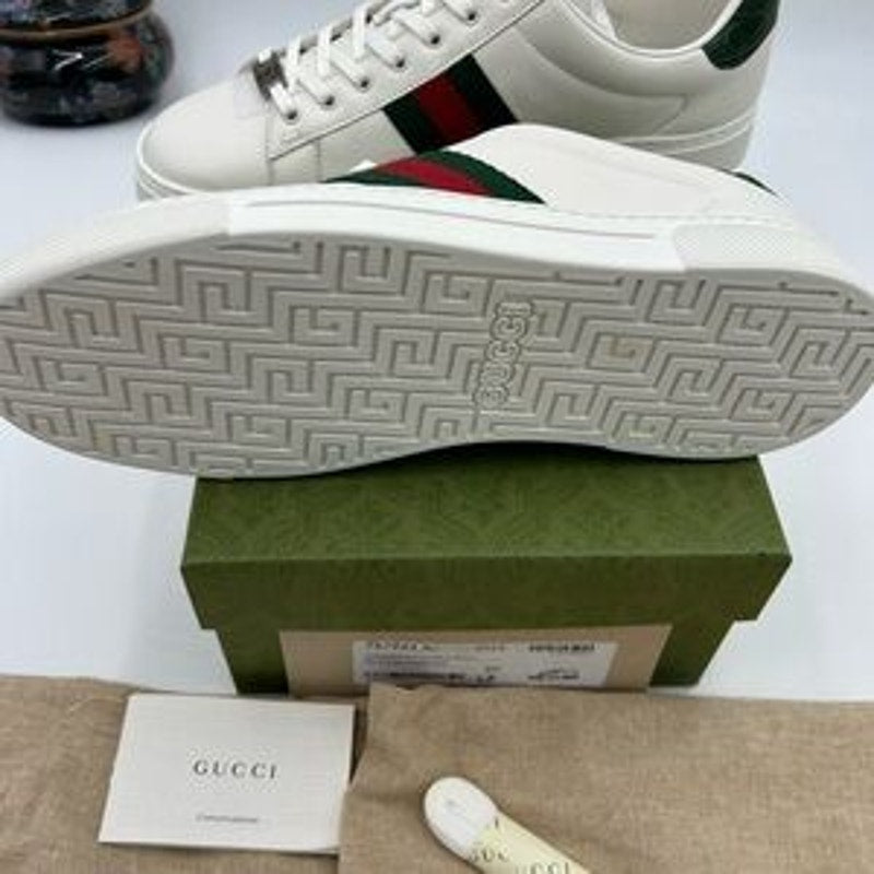 Women's Gucci, ace leather, web stripe sneakers size 40 made in Italy