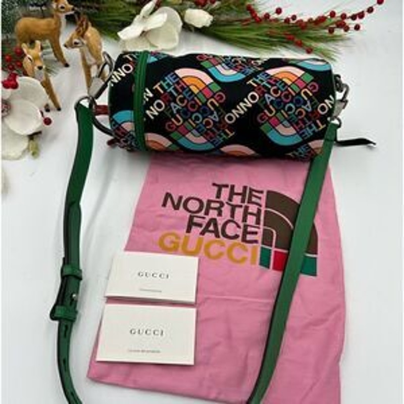 Gucci X North face shoulder bag made in Italy