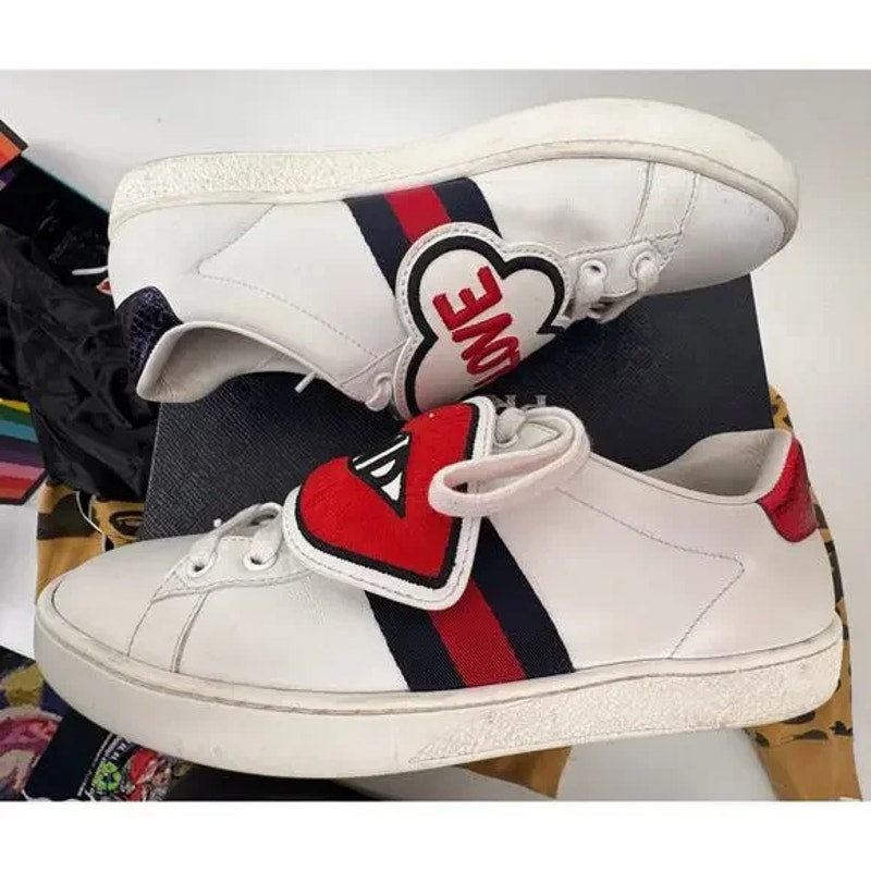 VNDS OG Women's Gucci White Leather Blind For Love Ace Sneakers Size 39