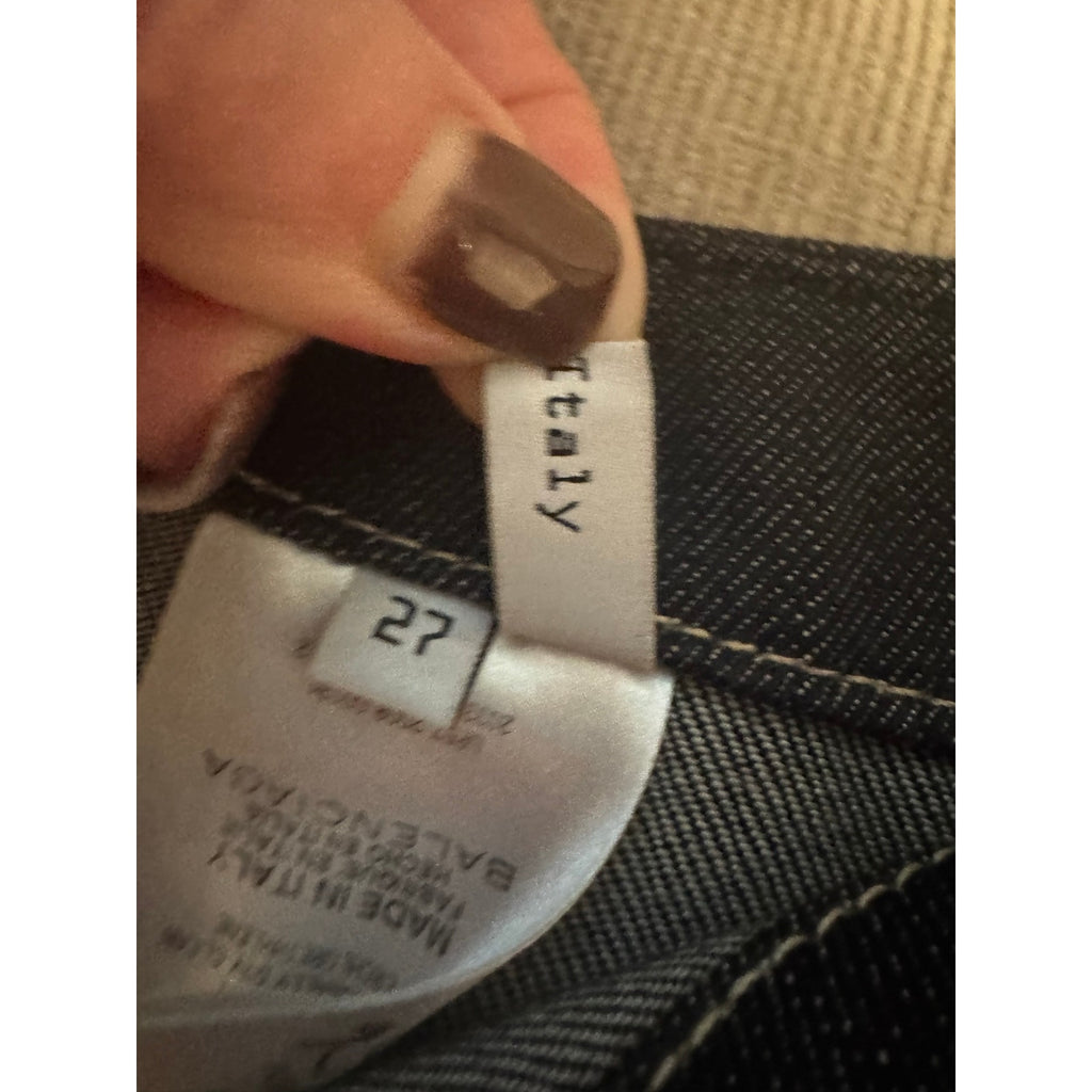 Balenciaga NWOT Dark Wash Wide Leg Flare Jeans – Size 27 – Made in Italy