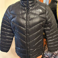 Women’s north face, quilted jacket, size medium