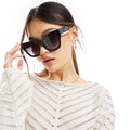 Quay BY THE WAY sunglasses NWOT’s Ivory