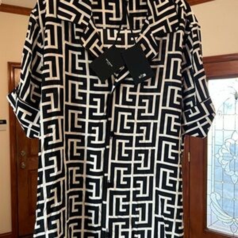 Men's Balmain monogram pajama shirt, size 43 made in Italy