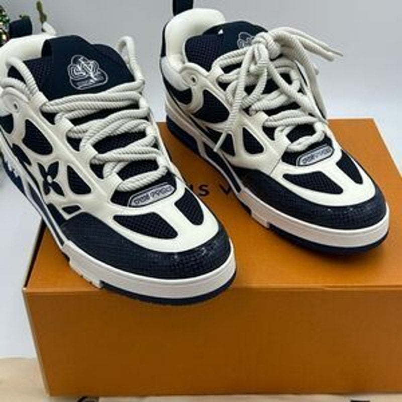 Men’s Louis Vuitton blue skate trainer sneakers size 11 fits 13 US made in Italy