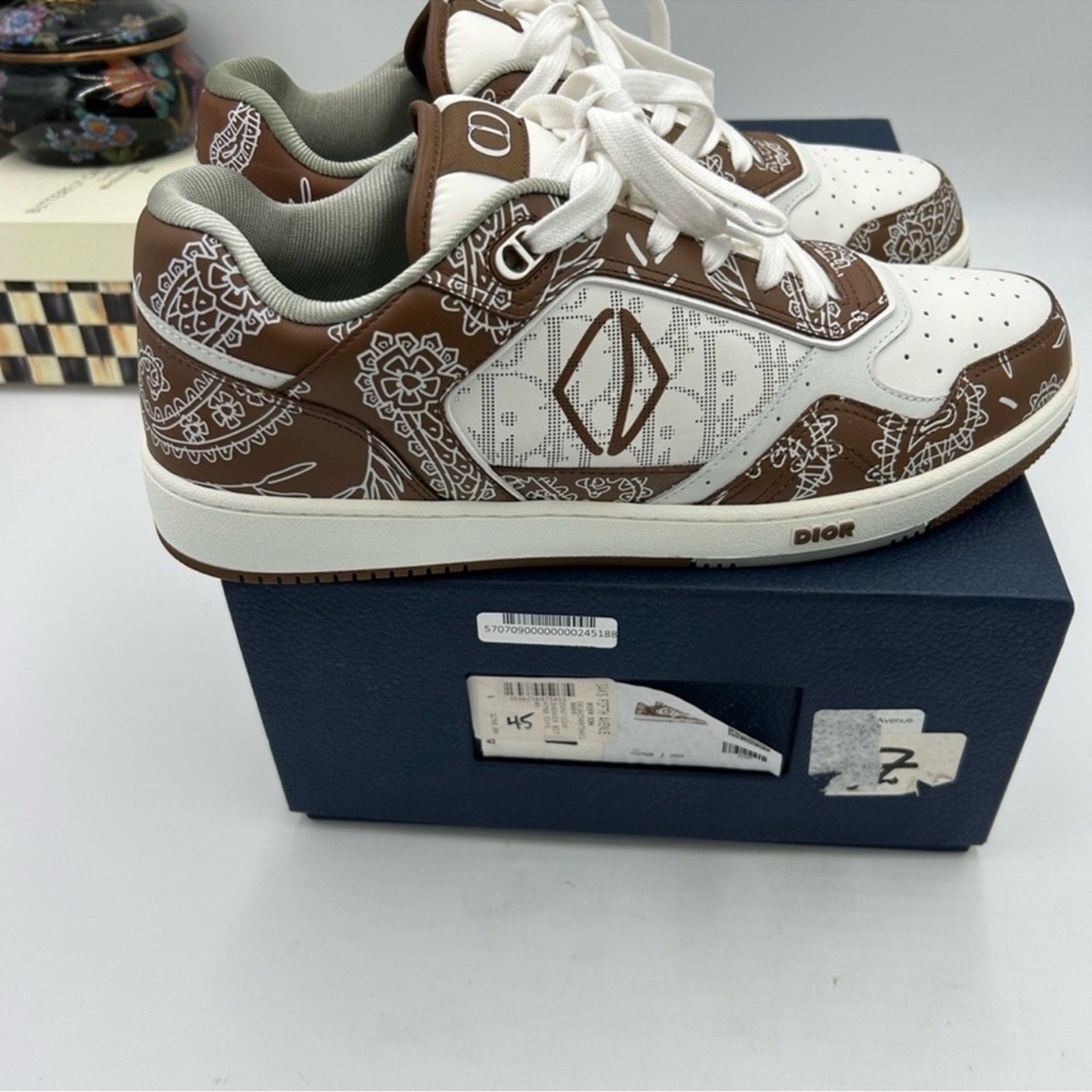 Men's Dior B 27 low Paisley sneakers Rare 
Size 45 
Made in Italy