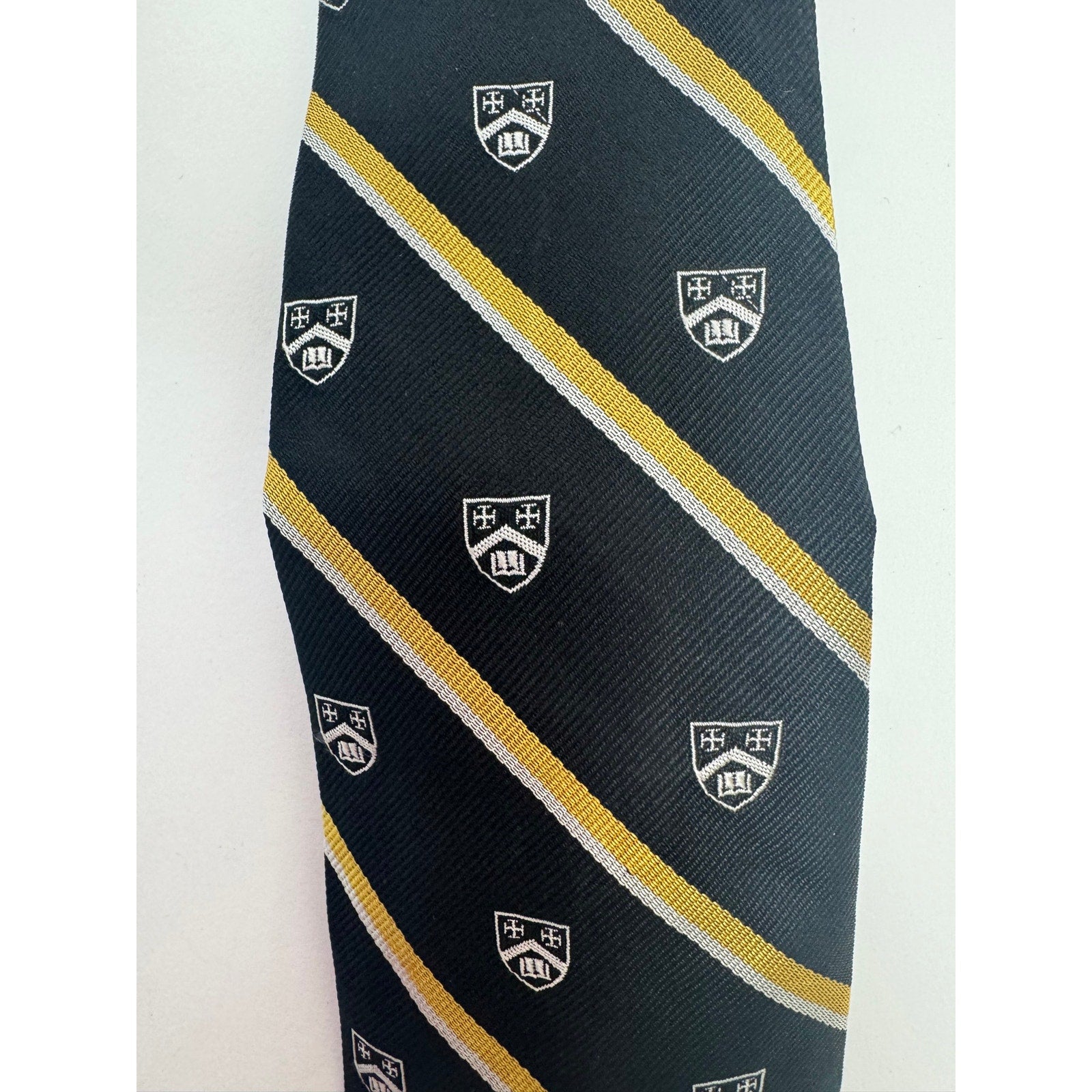 Ralph Lauren Men's NWOT Black & Yellow Crest Silk Tie Made in Italy