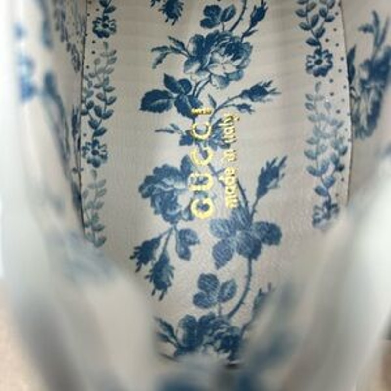 Women's Gucci, leather Rython sneakers with colorful logo size 42 fits 11 US