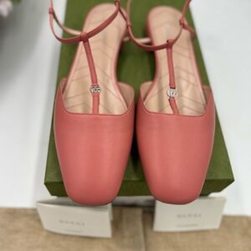 Women’s Gucci T strap, pink, leather GG ballet flats size 41 made in Italy