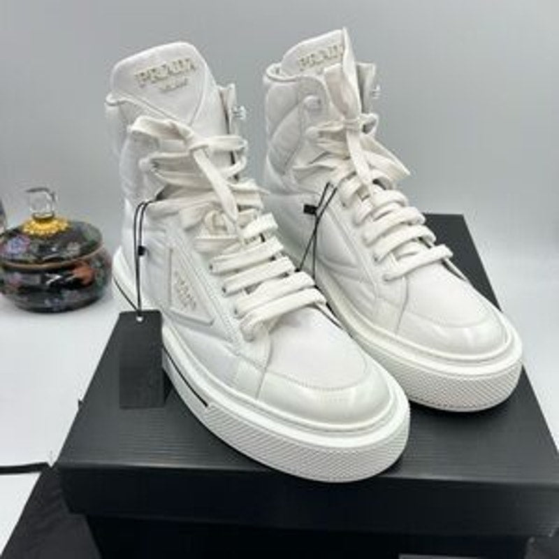 Women's Prada re-nylon leather hightop sneakers size 39.5 made in Italy