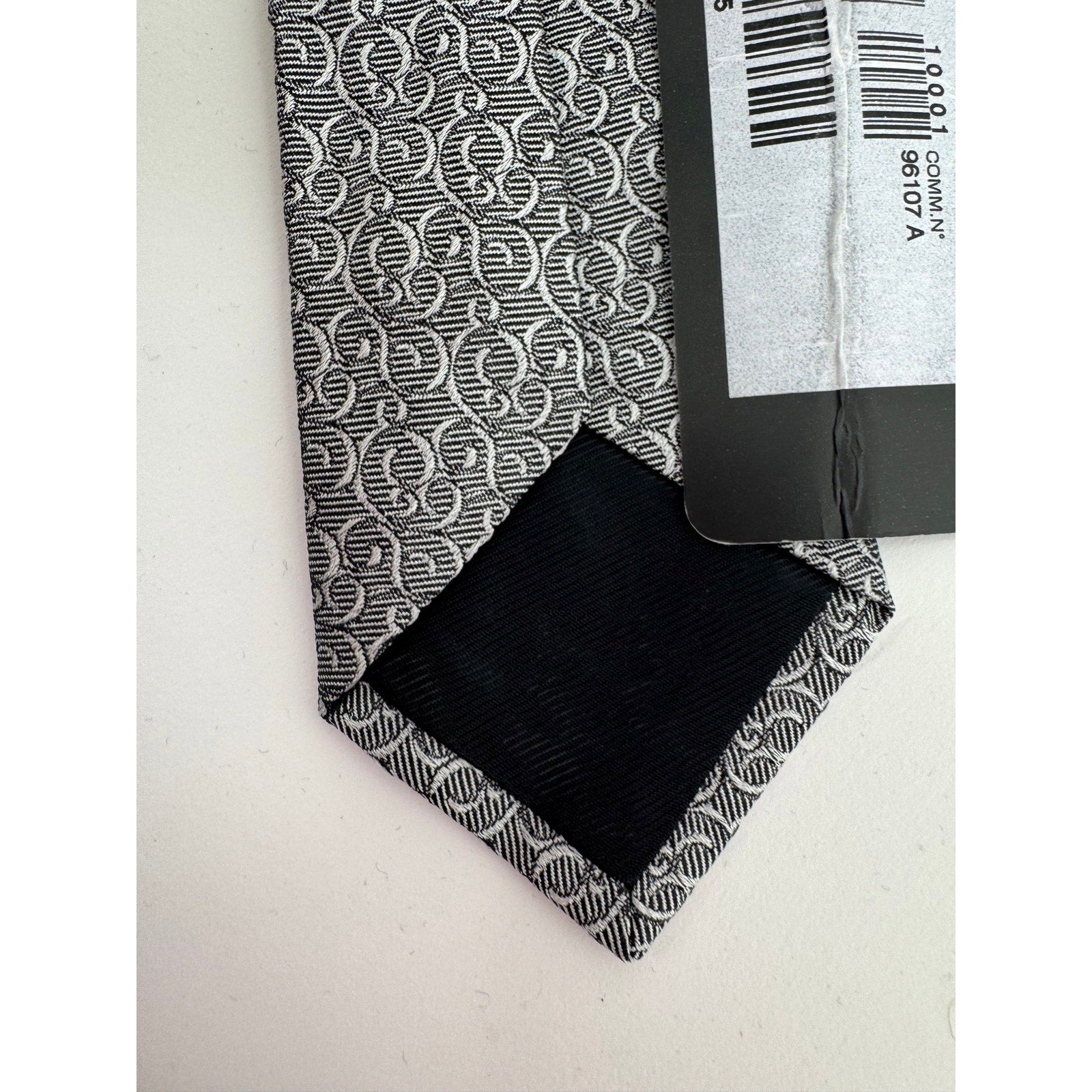 Dolce & Gabbana NWT Men’s Silver Patterned Silk Tie Made in Italy