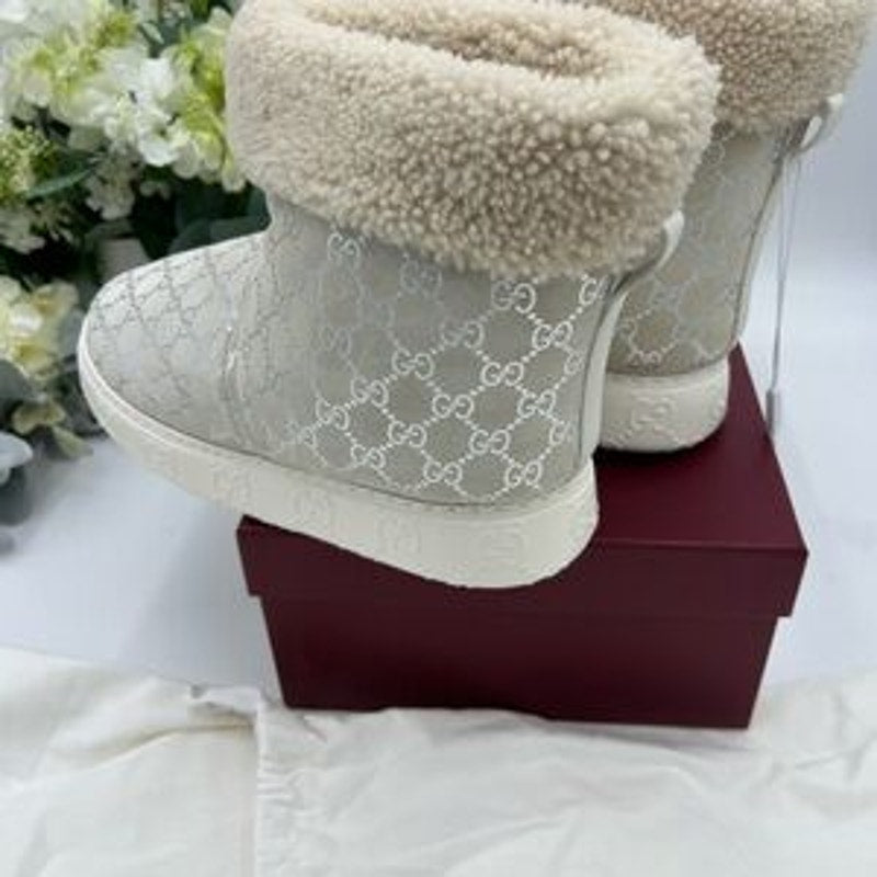 Gucci women's boots with Marino wool lining size 39 made in Italy