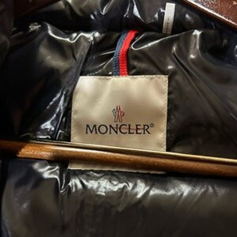 Women's Moncler Bady short down puffer jacket size 5/XL NWT