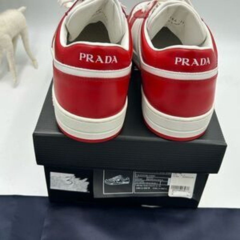 Men’s Prada downtown leather logo sneakers size 12.5 made in Italy