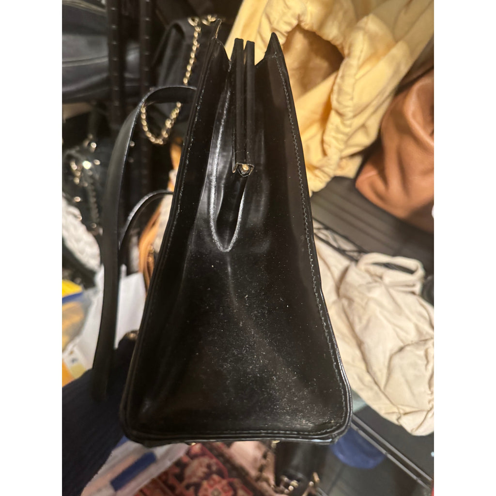 Gucci Vintage Black Leather Structured Kiss Lock Shoulder Bag