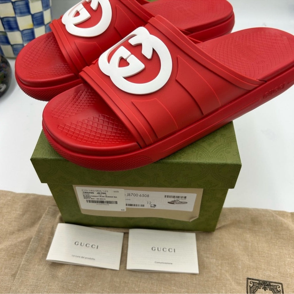 Men's Gucci interlocking G rubber Pool slides
Size 12 
Made in Italy