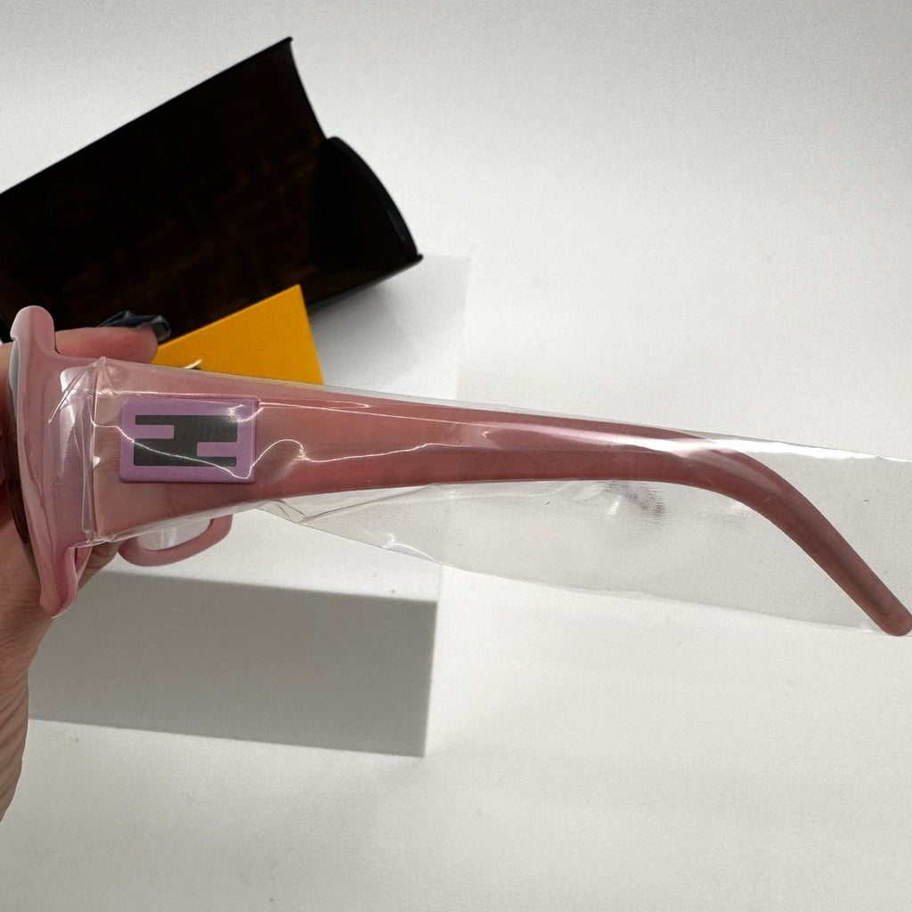 Women's Fendi NWT Pink With Graffiti Interior Sunglasses