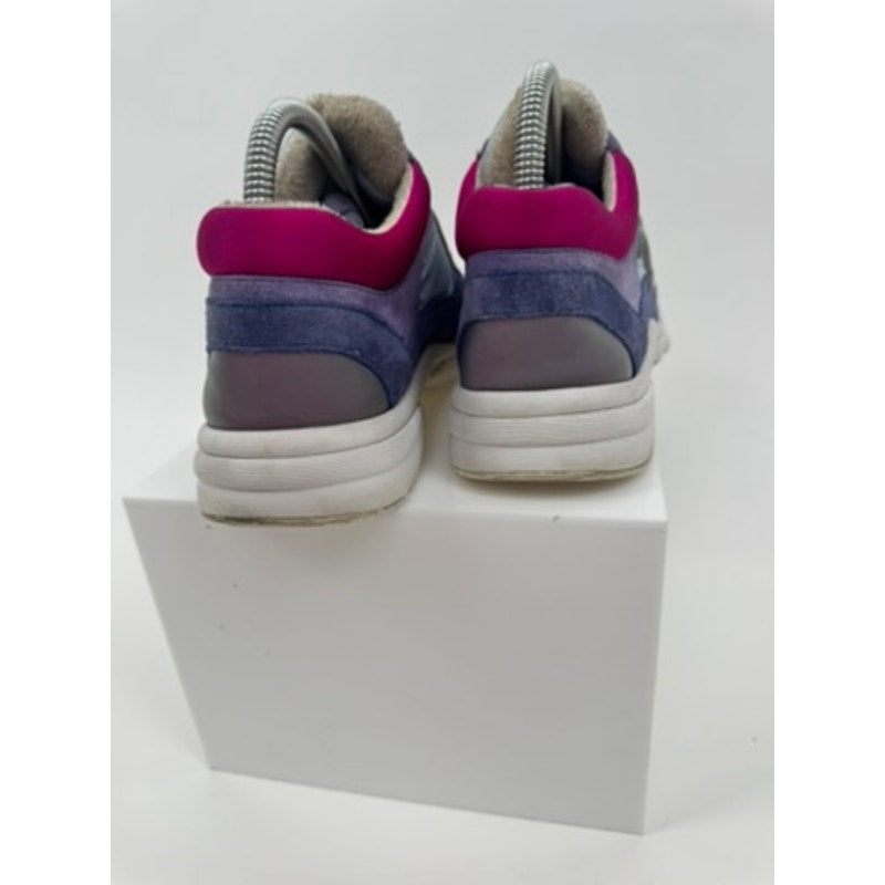 Chanel CC Logo Suede Runner Sneakers G34360 – Size 37 – Made in Italy
