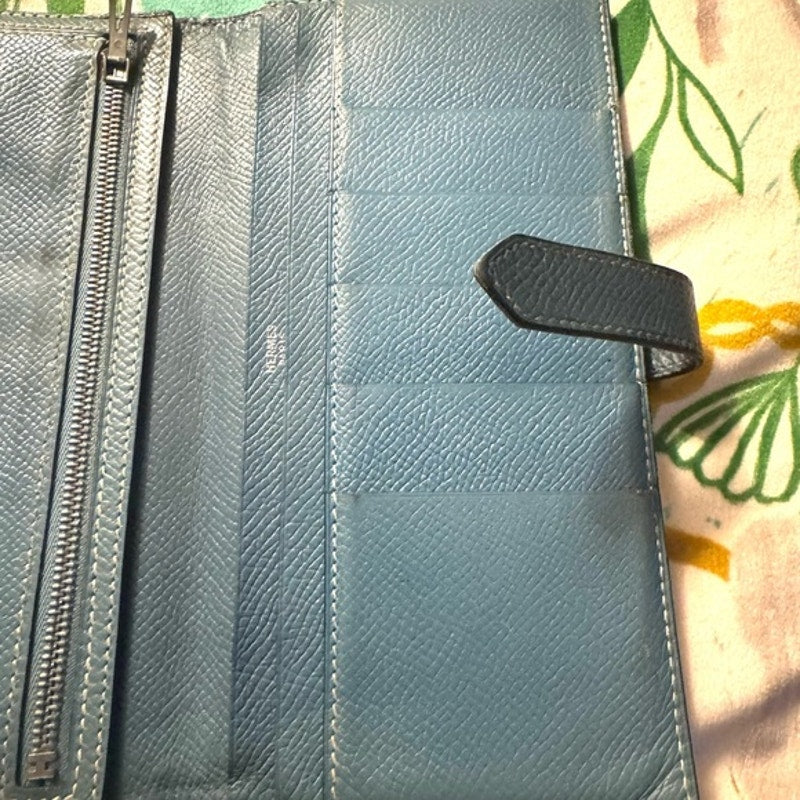 Hermes Blue Jean Tadelakt Bearn wallet Palladium Hardware cream contrast stitch