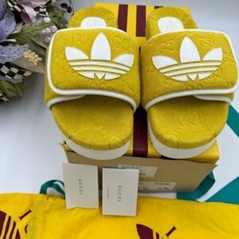 Women’s Gucci X Adidas, GG monogram size 41 fits 10 US made in Italy