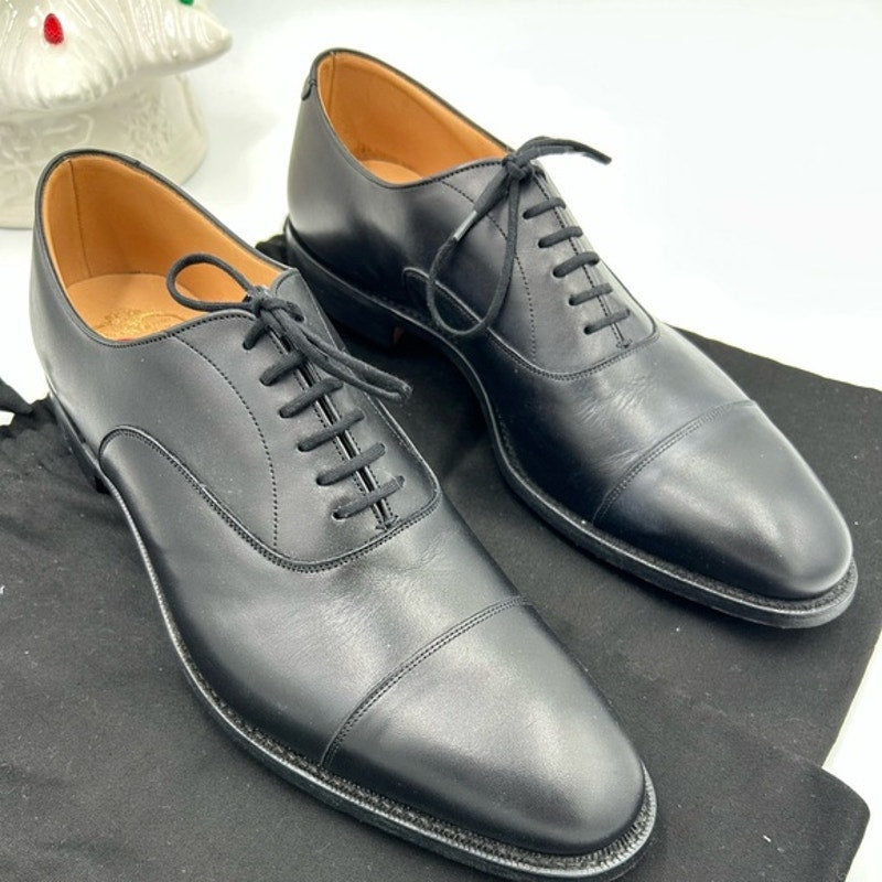Men's Church's of England, Leather cap toe Oxford's size 10 made in England