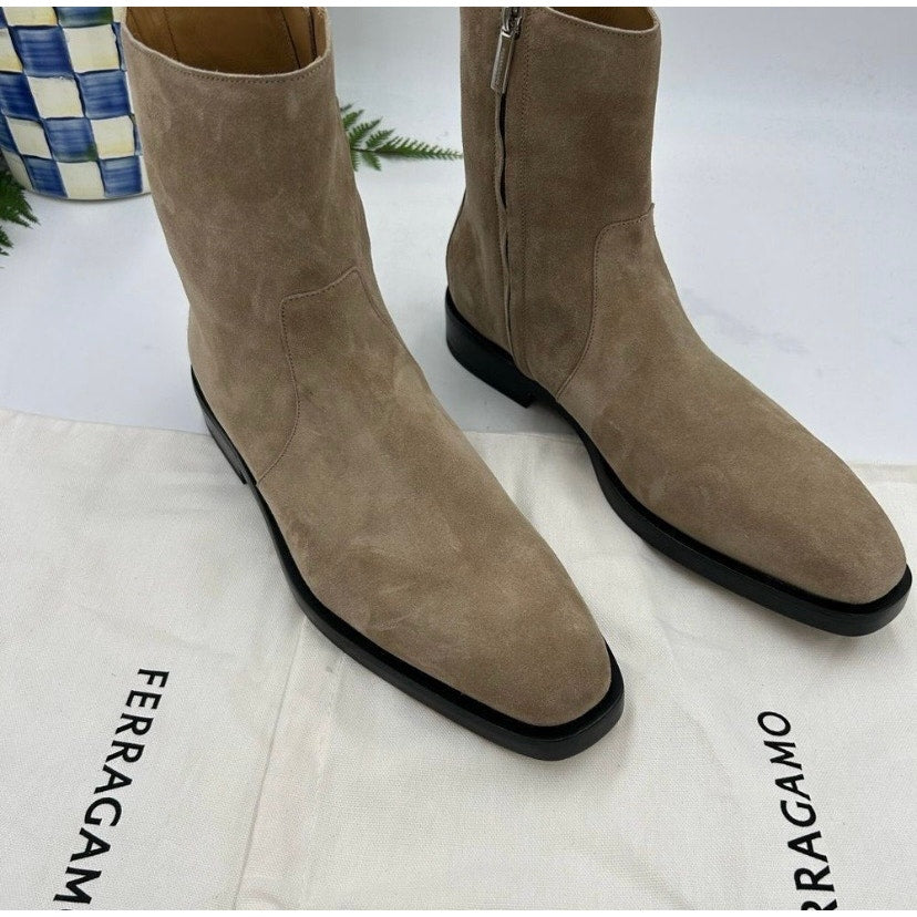 Men’s Salvatore Ferragamo suede Gerald ankle boots size 8.5 EE made in Italy