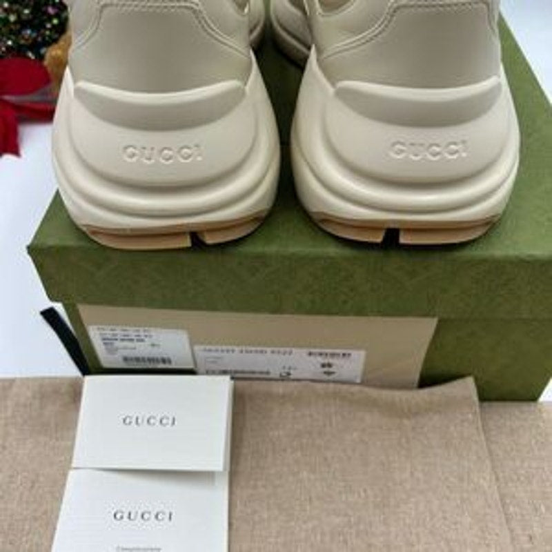 Men’s Gucci  Rython 25 low top leather sneakers size 12.5 made in Italy