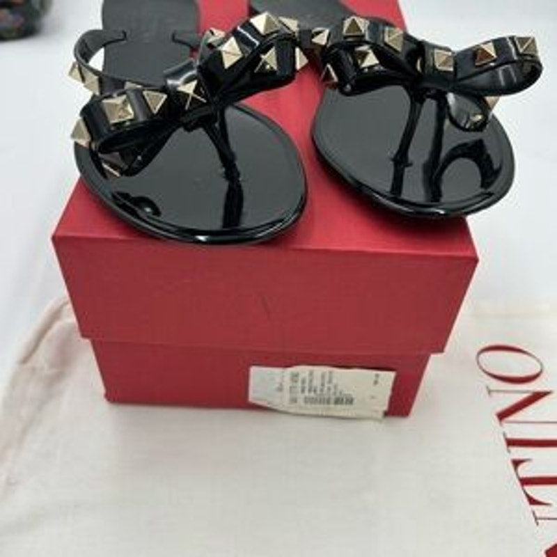 Women's Valentino, Garavani rock, stud, thong sandals with pyramid studs size 36