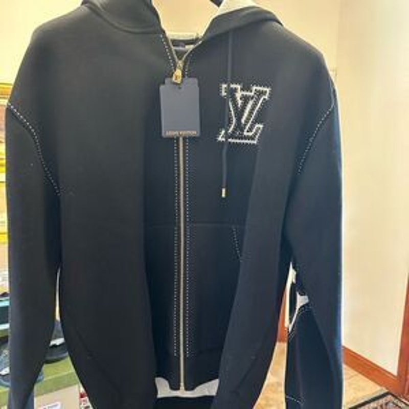 Men’s Louis Vuitton graphic intarsia zip front hoodie four XL limited edition