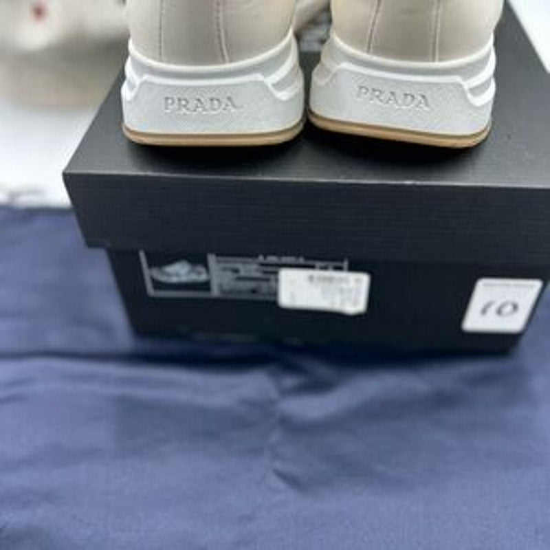 Men's Prada triangle logo leather sneakers size 8 fits 9 US made in Italy