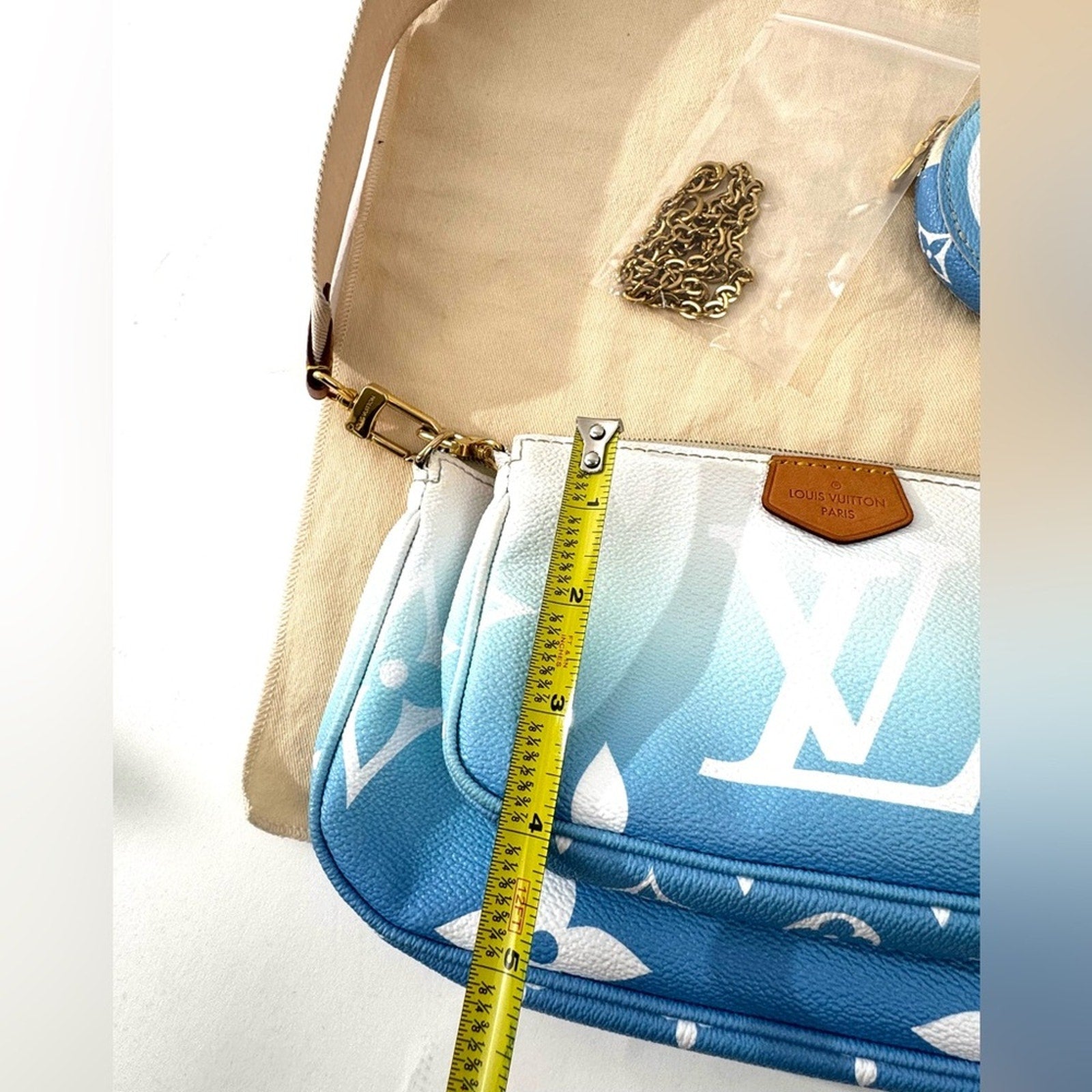 Louis Vuitton BY THE POOL-multi pochette (3)w/guitar strap/LV branded gold chain