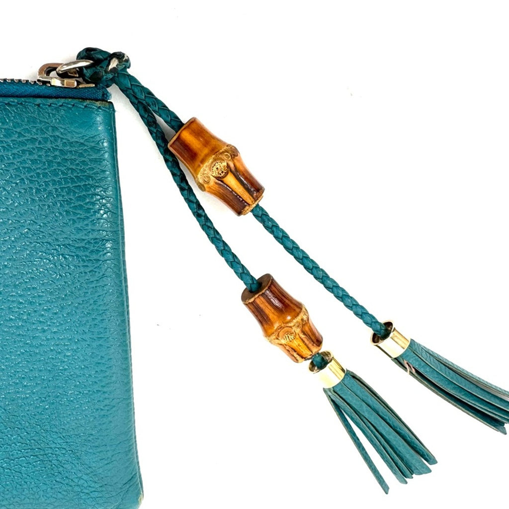 Women’s Gucci teal second bag pouch with bamboo tassels zip top closure amazing