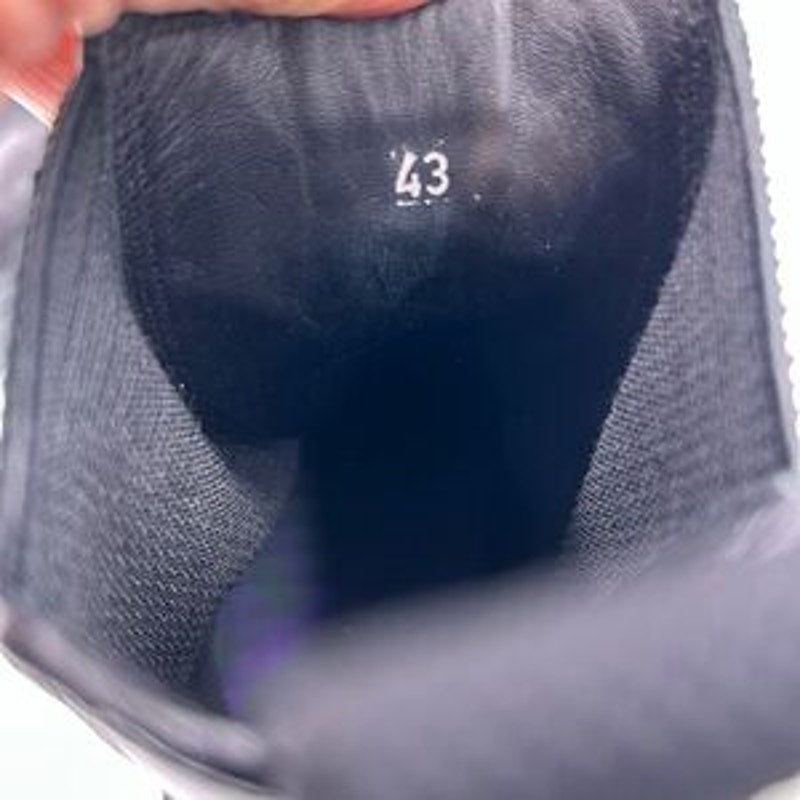 Men's Burberry leather Chelsea boots size 43 made in Italy