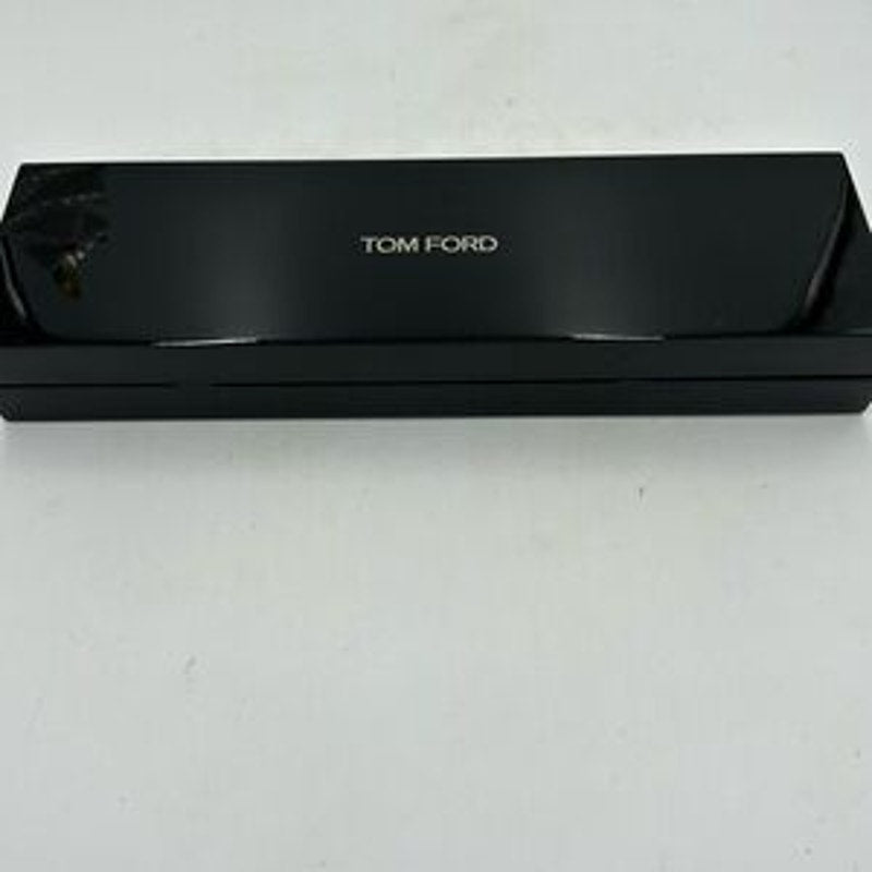 Men's Tom Ford ocean plastic 40 mm quartz watch made in Switzerland