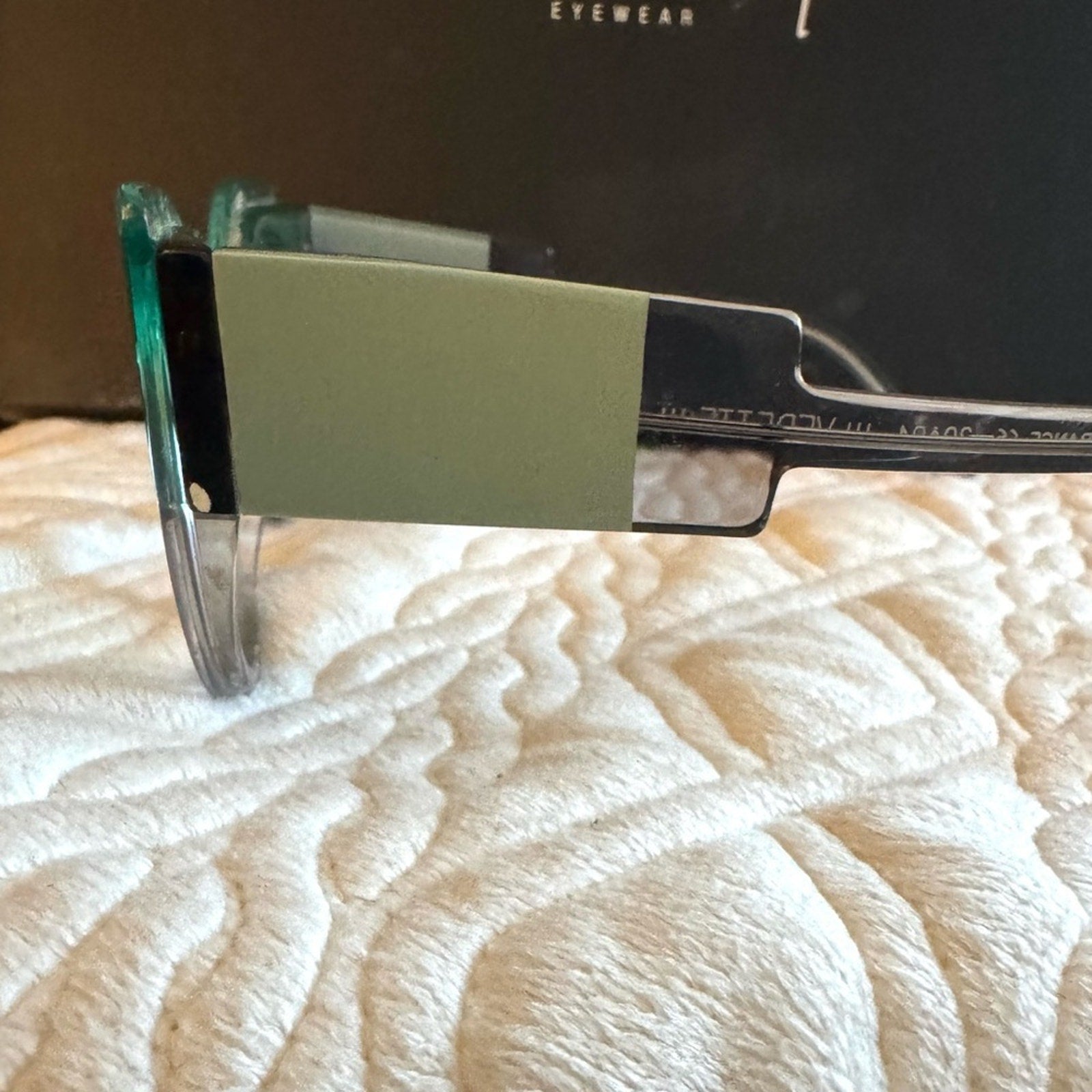 Anne & Valentin Green / Black and clear striped uniques handmade frames EYE ART