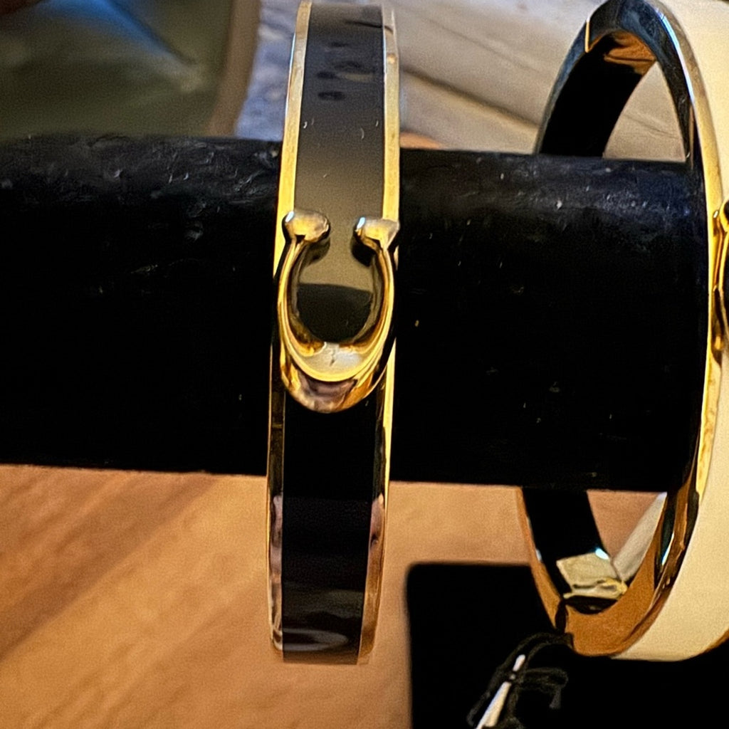 6 Coach NWT’s(each $98)& a bonus Chanel style cuff also NWT’s bundle price $399