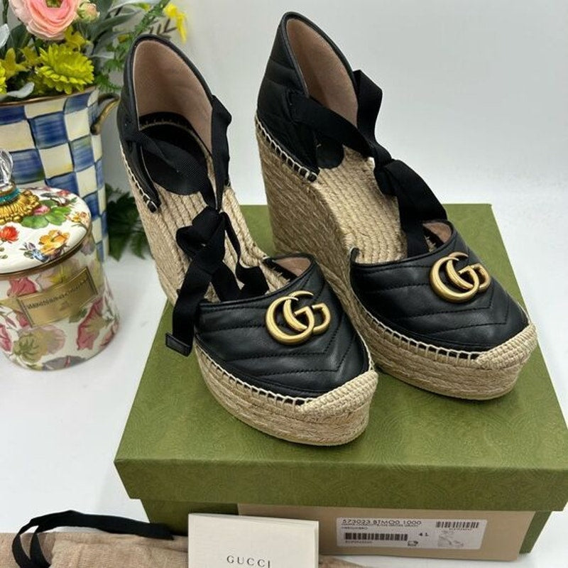 Women's Gucci GG wedge ankle tie Espadrilles size 41 made in Spain