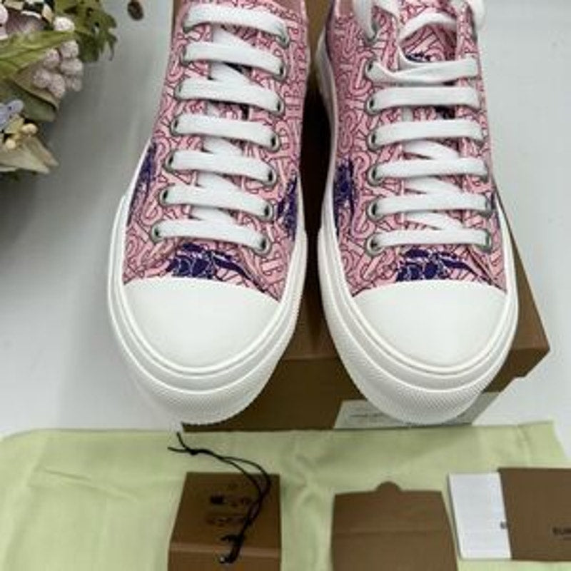 Women’s Burberry Jack TB monogram sneakers size 41 fits 10.5 US
