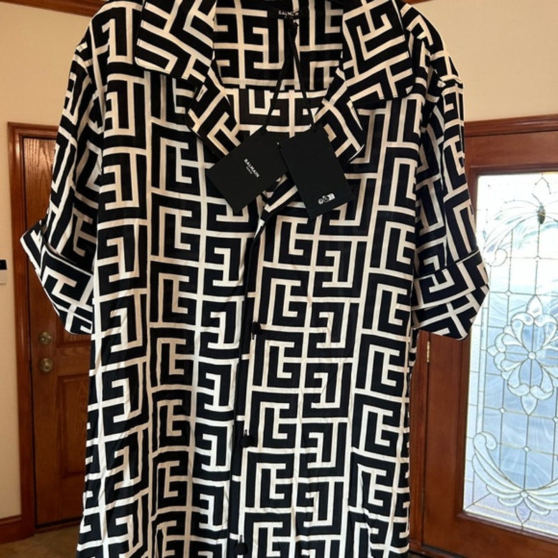 Men's Balmain monogram pajama shirt, size 43 made in Italy