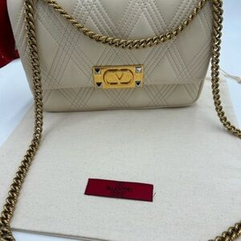 Women's Valentino Garavani QUILTIE 67 medium shoulder, Bag Nappa Leather NWT