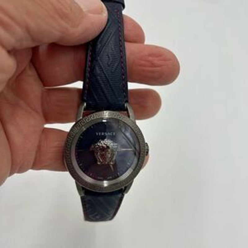 Men’s Versace Palazzo Empire blue/gray quartz 43 mm watch