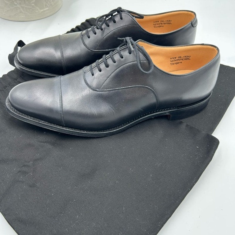 Men's Church's of England, Leather cap toe Oxford's size 10 made in England
