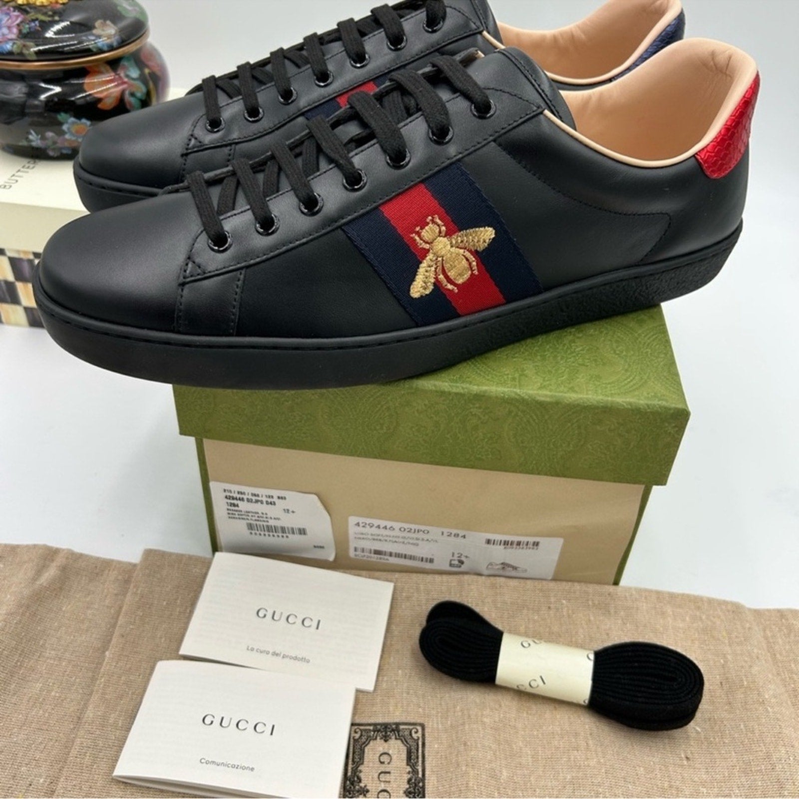 Men's Gucci ace bee embroidered sneakers size 12.5 made in Italy